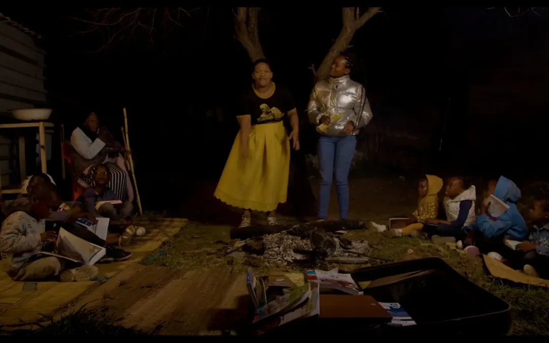 Booking She Comes (5)
